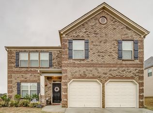 207 Loganview Dr, Loganville, GA 30052