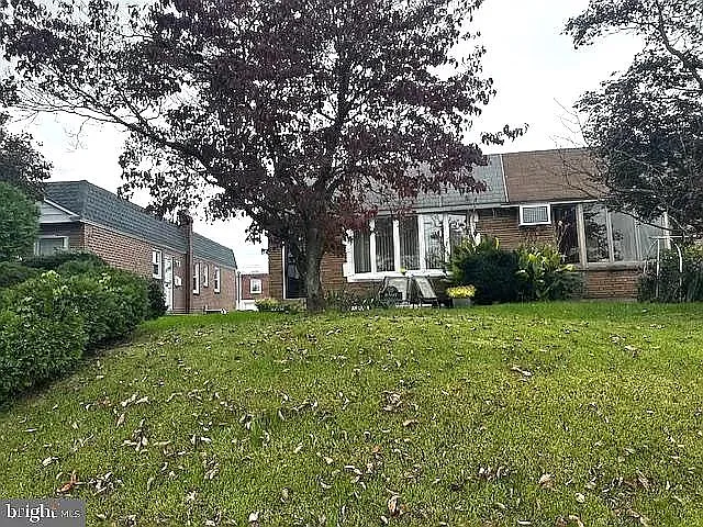 8560 Castor Ave — Photo 28