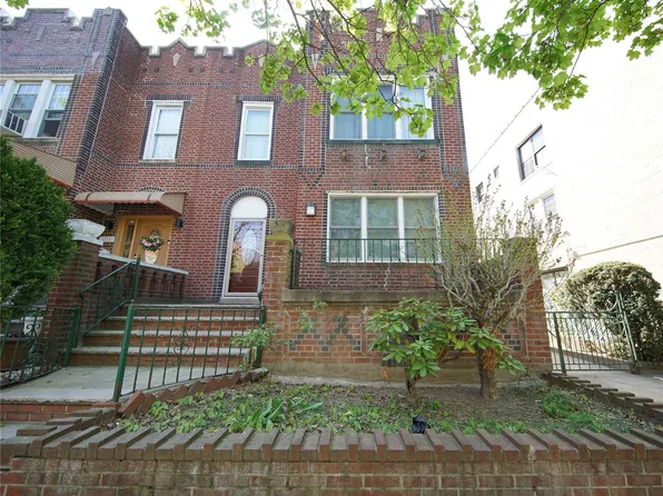 32-22 82nd Street, Jackson Heights, NY 11370