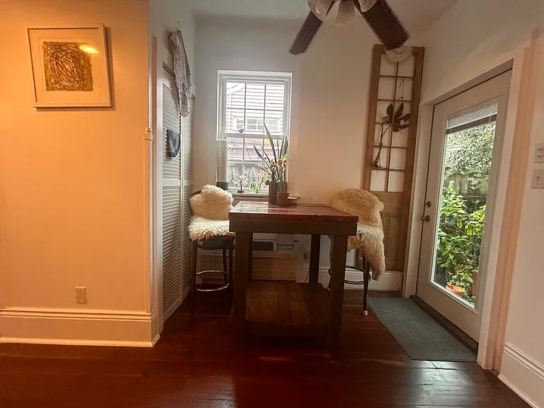 2472 Dauphine St #B — Photo 20