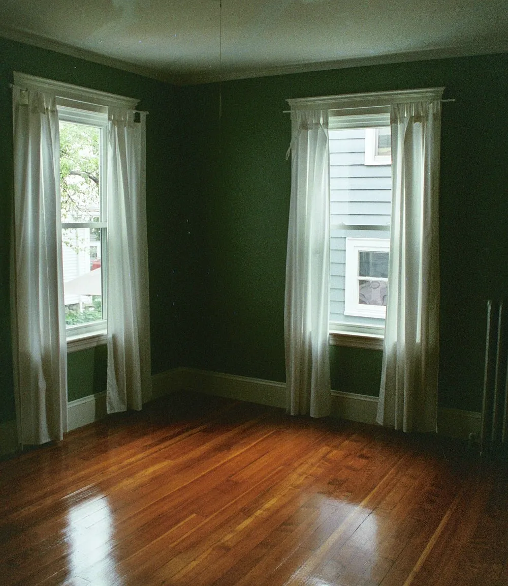 3 bed, 1300 sqft, $3,000 — Photo 3