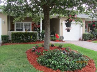 641 NE Bent Paddle Ln, Port Saint Lucie, FL 34983