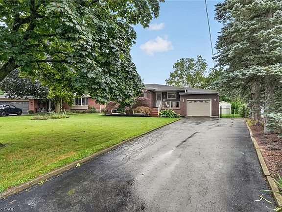2nd image of 16 Elk St