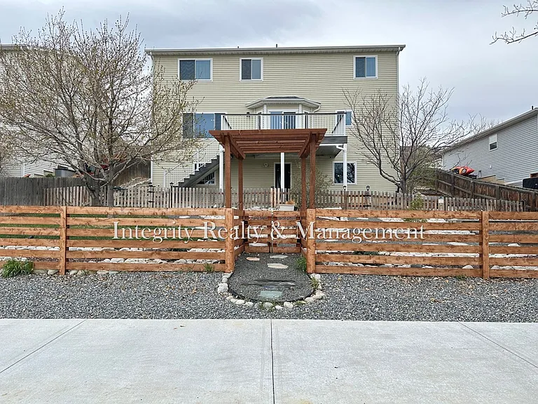 7402 Eagle Rock Dr — Photo 50