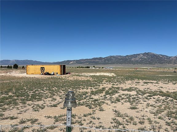 2nd image of 3100 E Indian Creek Rd