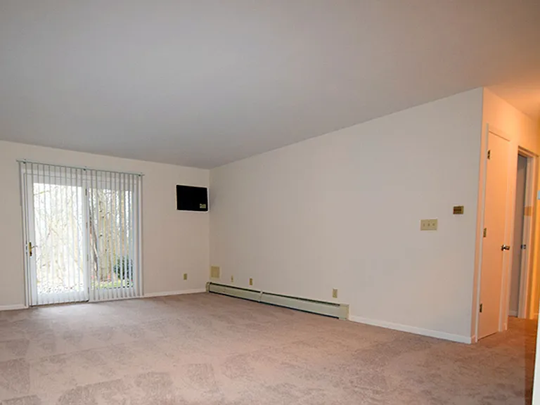 Fox Village Apartment Homes — Photo 41