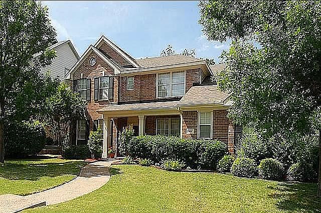 1st image of 636 Creek View Dr