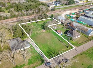 426 W Main St, Eagle Lake, TX 77434