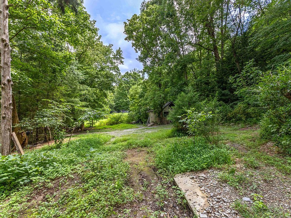 1st image of 2481 Tinnin Rd
