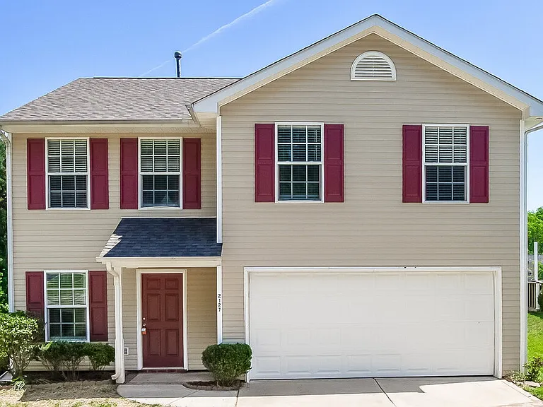 2127 Pleasant Dale Dr — Photo 1