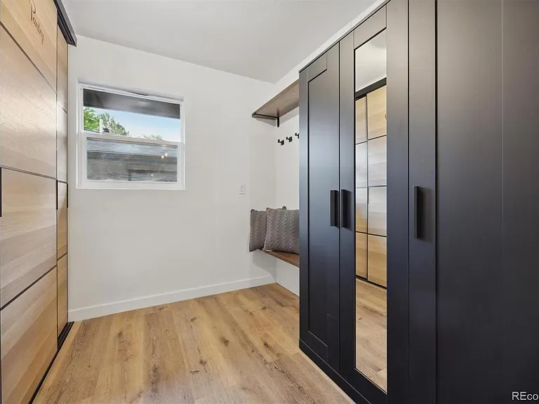 6050 E Alameda Ave — Photo 9