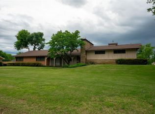 1617 Ranch Dr, Springdale, AR 72762