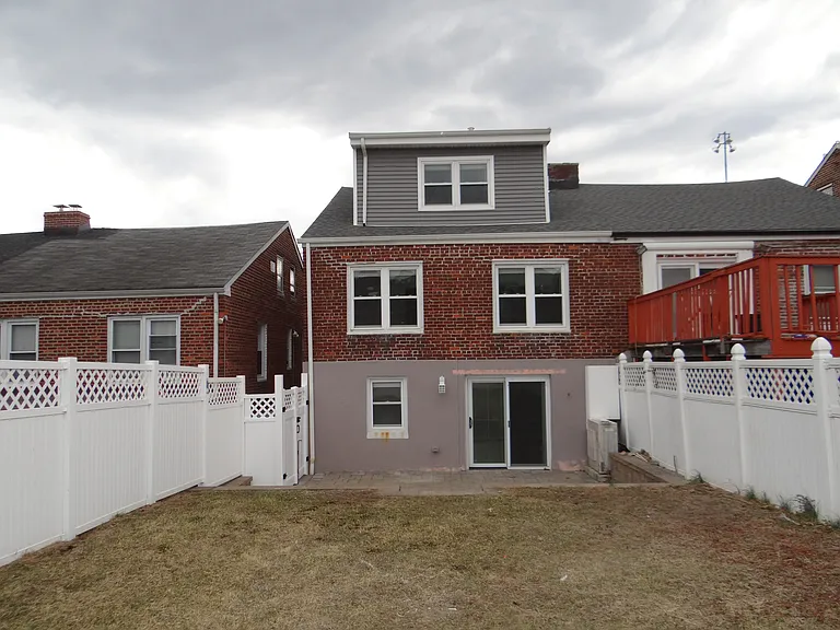 38 Woodcliff Ave — Photo 31