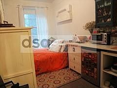 4th image of 57 E 7th St