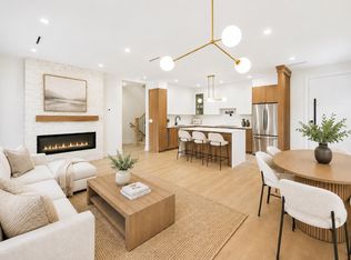901 Edgar Ave #103, Coquitlam, BC V3K 2K1