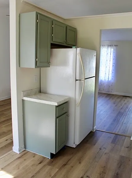 122 Hillwood Ct — Photo 7