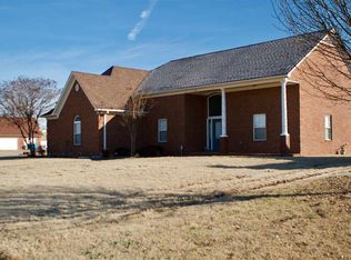 337 Beverly Dr W, Atoka, TN 38004