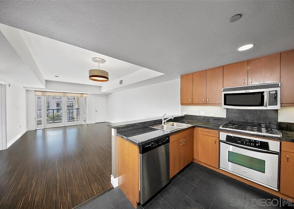 2nd image of 875 G St Unit 413