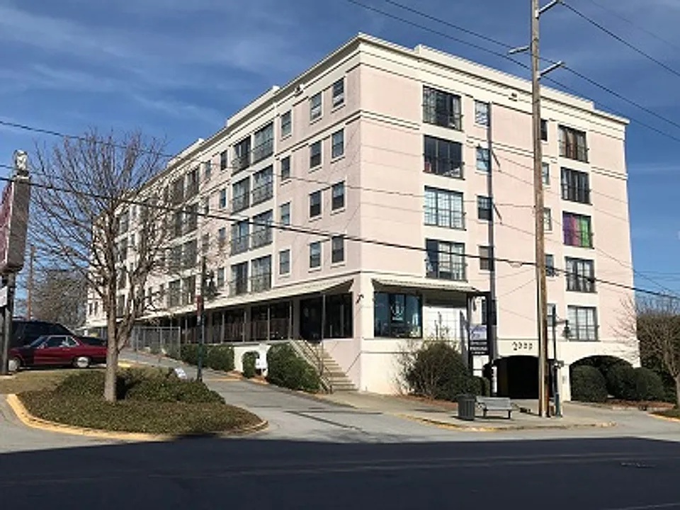 2009 Greene St #307