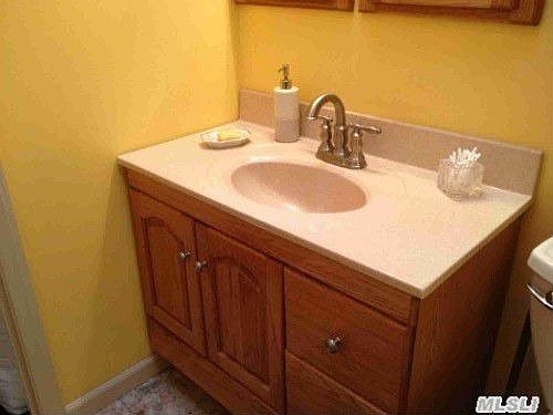 4th image of 4036 Driscoll Ln