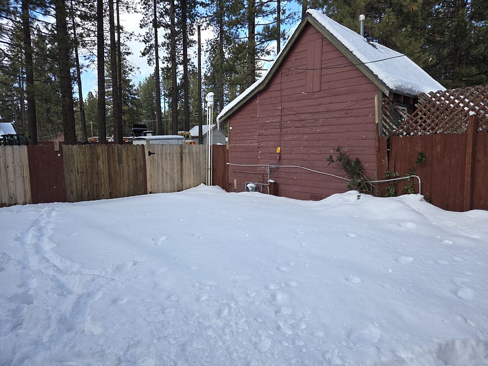 1st image of 2033 C St Unit 10