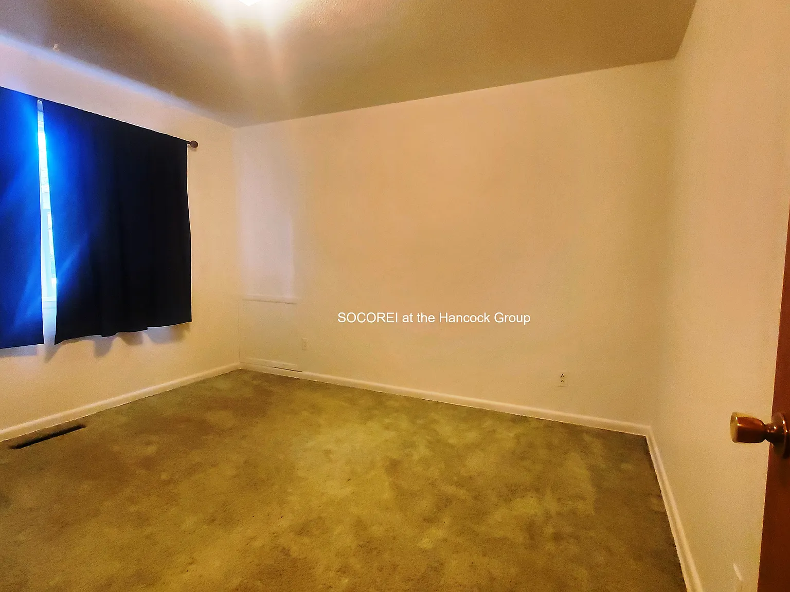 2 bed, 700 sqft, $900 — Photo 3
