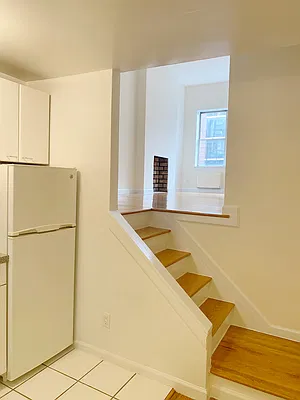 Rented by City Connections Realty | media 5