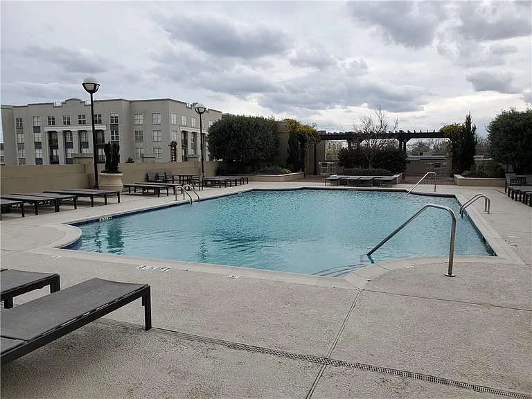 325 E Paces Ferry Rd NE #2104 — Photo 16