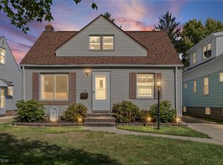 139 W Glendale St, Bedford, OH 44146