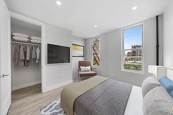 Rented by Vector New York, LLC | media 11