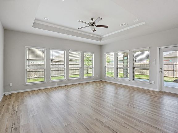 3rd image of 6306 Daytona Dr