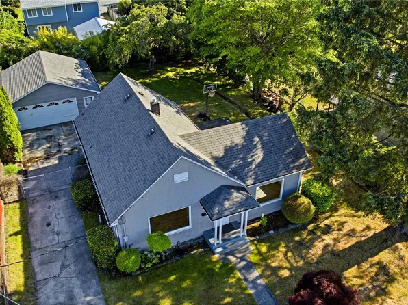 7412 S 8th Street, Tacoma, WA 98465