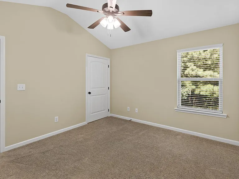 1000 Gwynnes Way — Photo 31