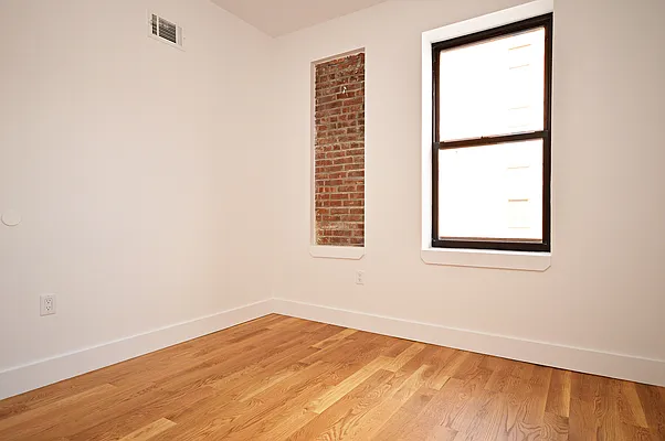 Rented by Simply Brooklyn Realty Inc | media 45