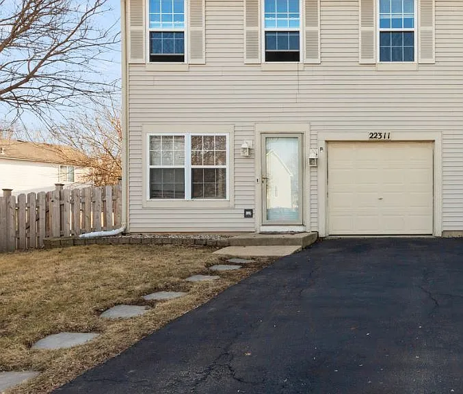22311 W Niagara Ct — Photo 1