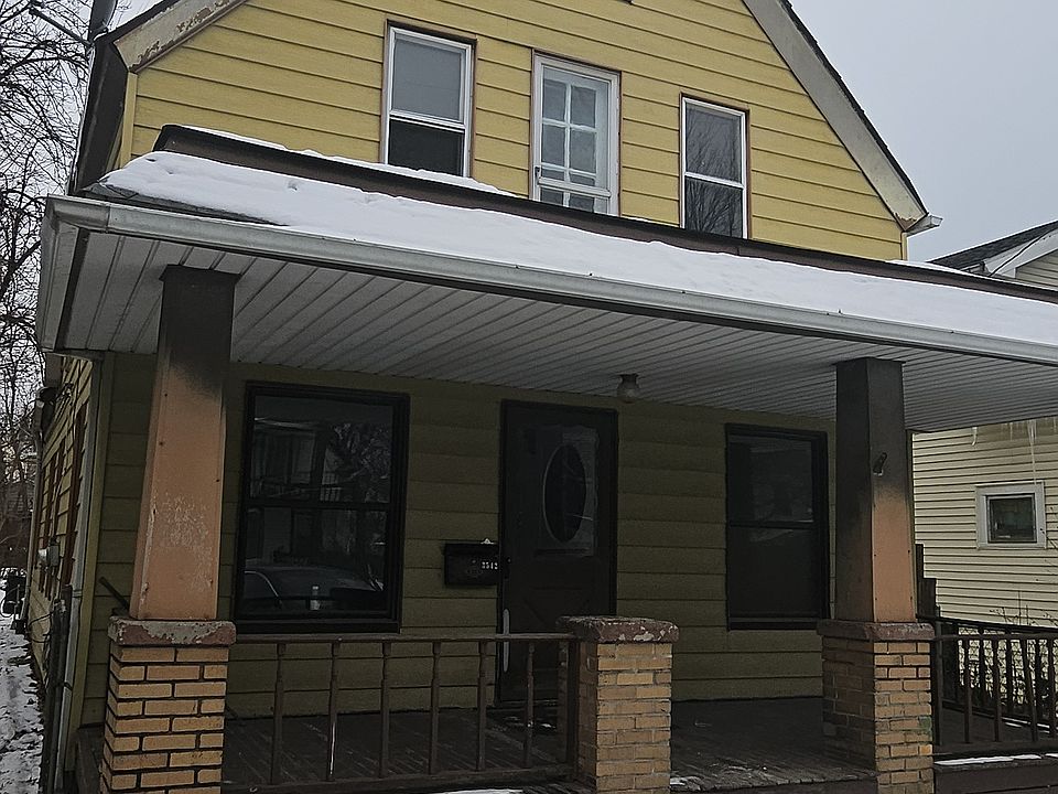 2nd image of 3542 W 50th St #1
