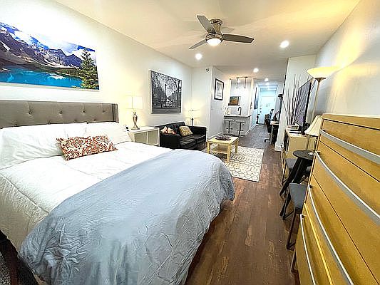 2nd image of 130 Water St #D