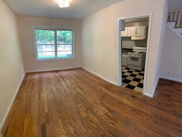 1615 Valley Ave — Photo 56