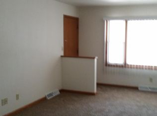 590 N Mulford Rd APT 3, Rockford, IL 61107