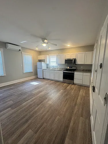 5900 Sullivan Trl #1 Photo 1