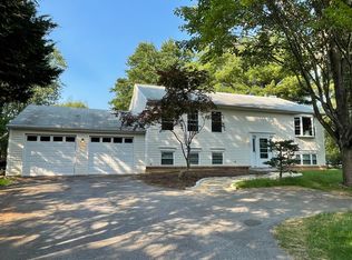 19508 Ridge Heights Dr, Gaithersburg, MD 20879