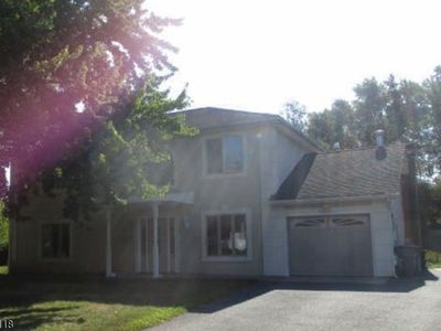 20 Maljim Ct, Wayne, NJ, 07470