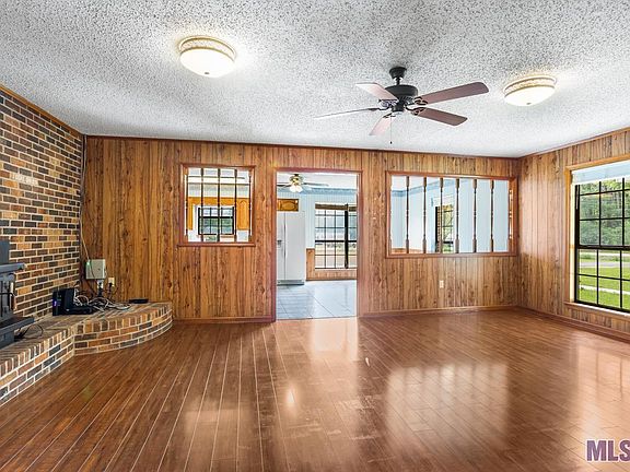 5th image of 18401 Tabony Ln