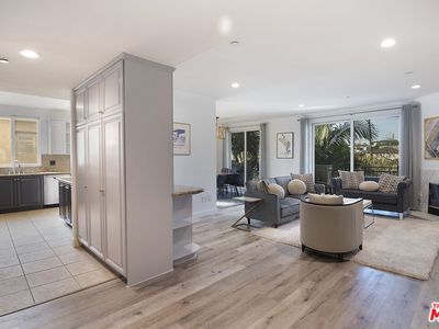 1450 S Beverly Dr APT 305, Los Angeles, CA, 90035