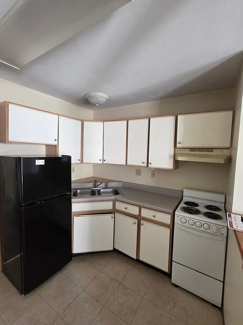 Park Place Apartments — Photo 1
