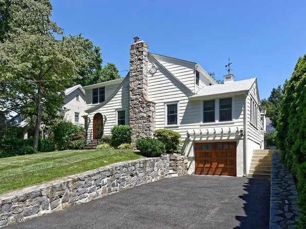 31 Westview Pl, Riverside, CT 06878