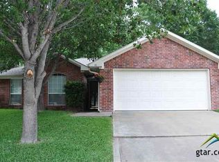 411 Frederick Cir, Flint, TX 75762