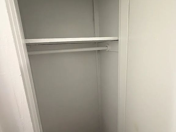 5th image of 420 E 82nd St #1JJ