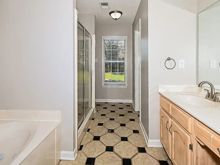 5759 Michaelson Dr — Photo 12