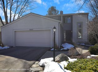 3547 Apple Valley Rd, Okemos, MI 48864
